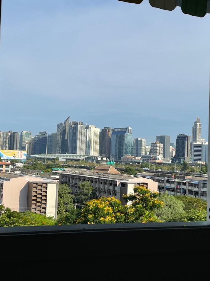 Apartment A4 Dindaeng Bangkok Exteriör bild
